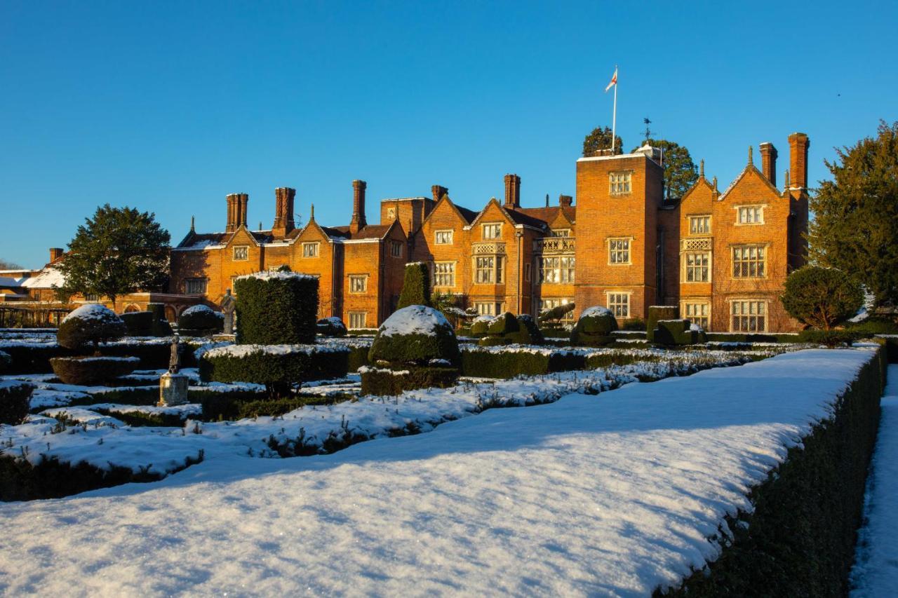 Hotel Great Fosters - Near Windsor Egham
