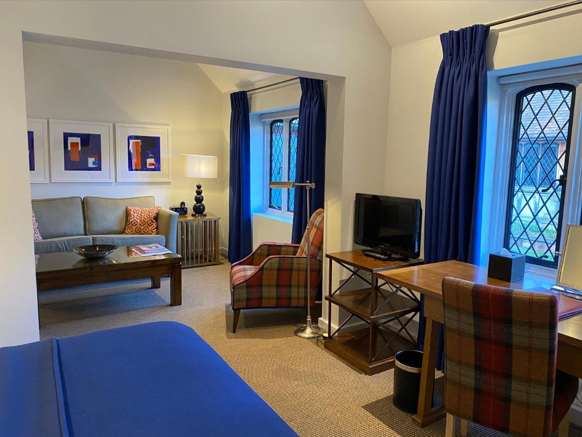 Hotel Great Fosters - Near Windsor