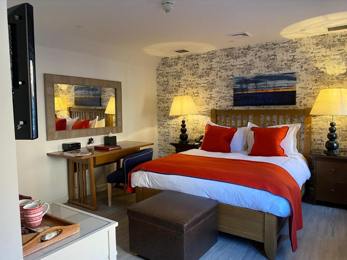 Hotel Great Fosters - Near Windsor Egham